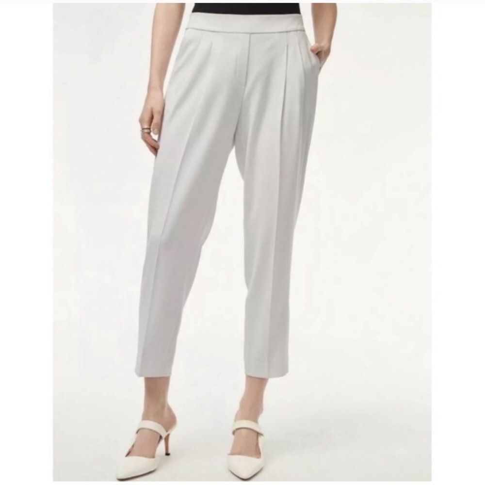 Aritzia // Babaton Cohen Classic Tapered Pant